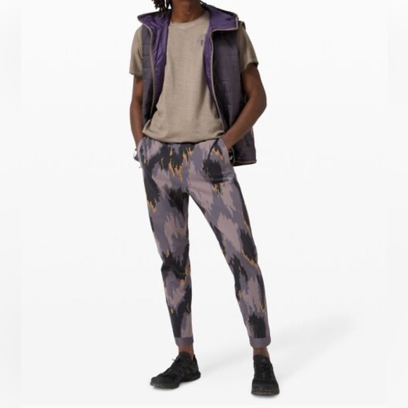 Lululemon x Robert Geller Take The Moment Jogger - Picture 4 of 7